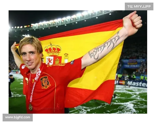 托雷斯为何被誉为足球场上的未来之星其潜力与表现深度分析